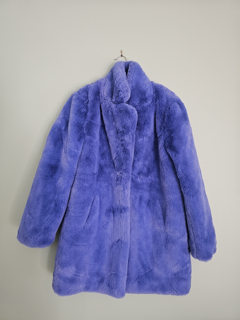 Apparis Plush Faux Fur Teddy Jacket - Violet Blue